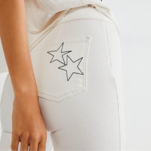 Free People x Zandra Rhodes Just Float On Flare Jeans size 30 - Picture 5 of 11